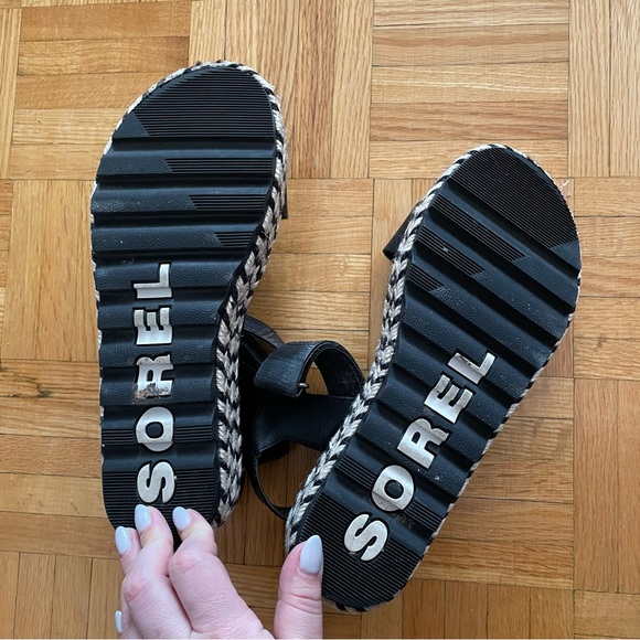 SOREL Platform “Flatform” Sandals - Picture 3 of 3